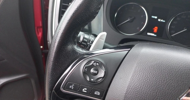 Mitsubishi Outlander cena 67900 przebieg: 143772, rok produkcji 2016 z Dobra małe 379